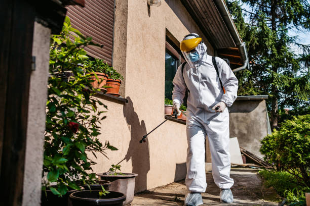 Best Exterminator Services  in Dunes City, OR